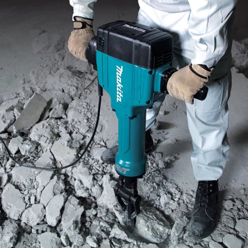 Makita HM1812 AVT Breaker